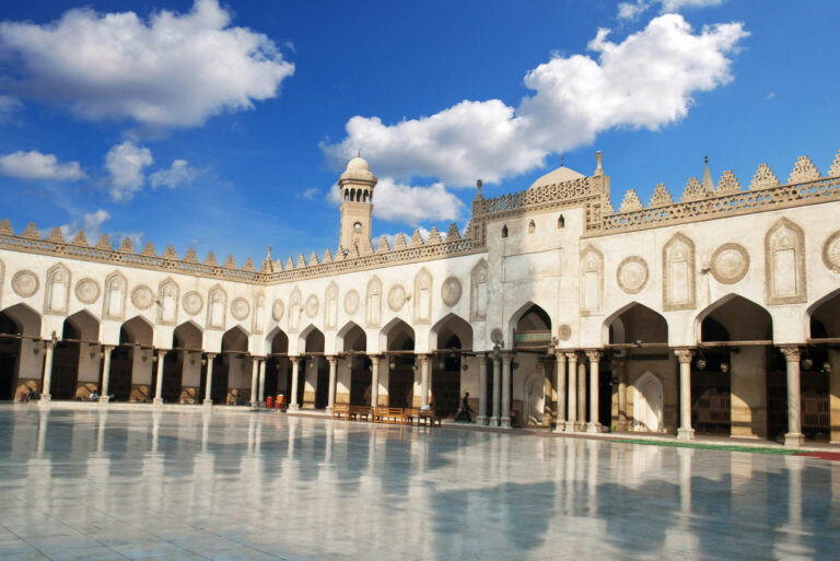 Alimaan Partners with Al-Azhar Scholars to Ensure Academic and Islamic Excellence